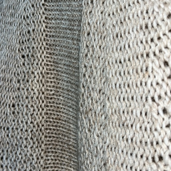 SPERICO knit cowl neck fringed hem poncho One Size oatmeal color - Picture 9 of 9